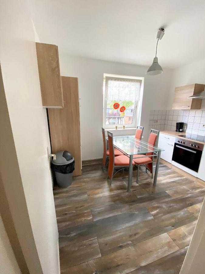 Ruhige 3-Zimmerwohnung Im Norden Bremens Fuer Monteure Und Geschaeftsreisende Ngoại thất bức ảnh